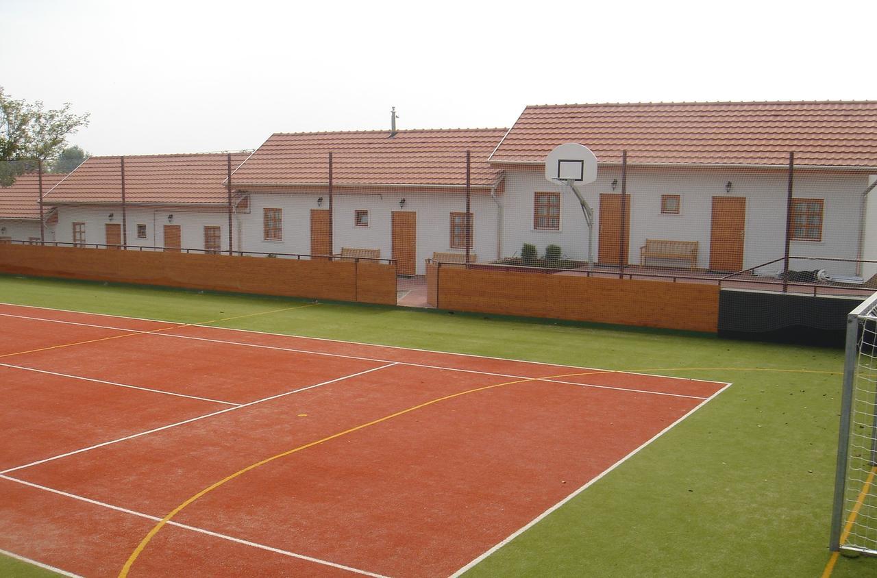 Nadas Panzio Guest house