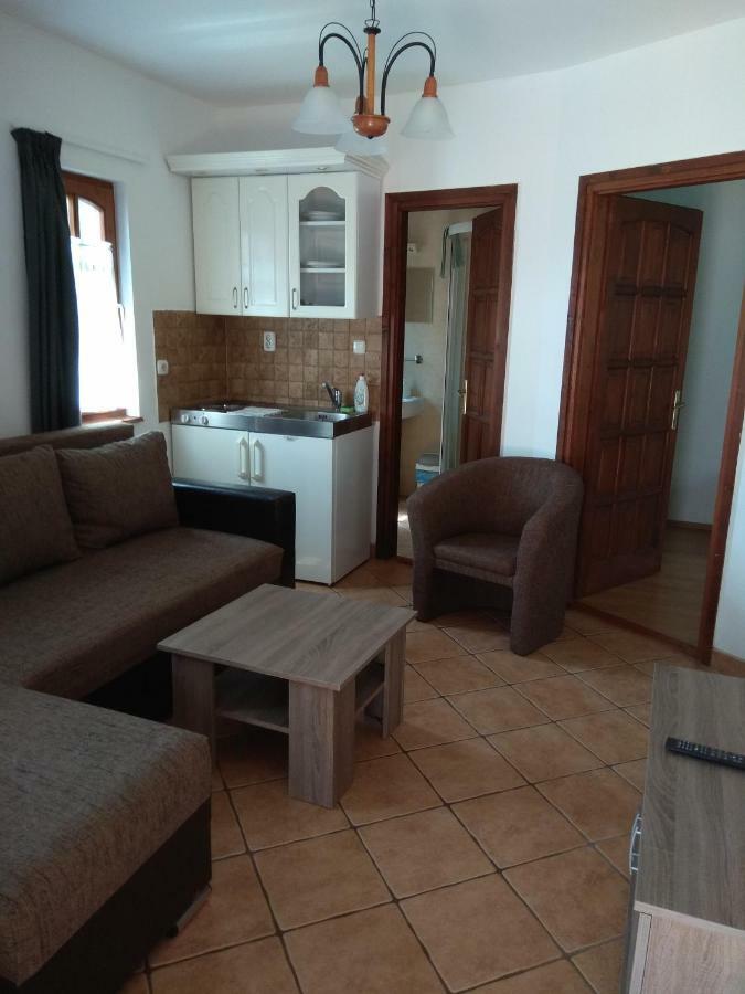 Nadas Panzio Guest house